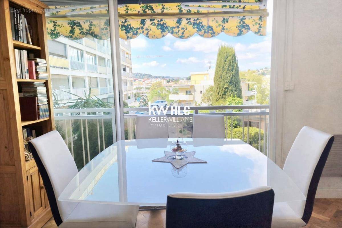 Appartement à CAGNES-SUR-MER