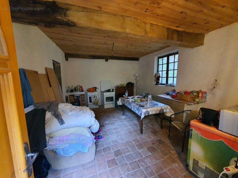 Maison à REUILLY