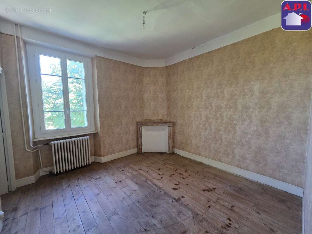 Maison à MAZERES