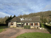 Maison à LE BEC-HELLOUIN