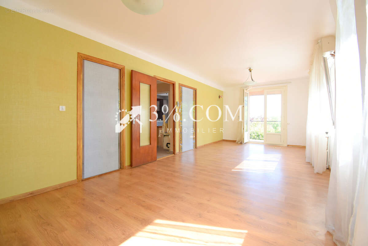 Maison individuelle de 118 m2 sur 920 m2 de terrain à Bulligny (54)-  Vue exceptionnelle sur les coteaux de To - photo 8