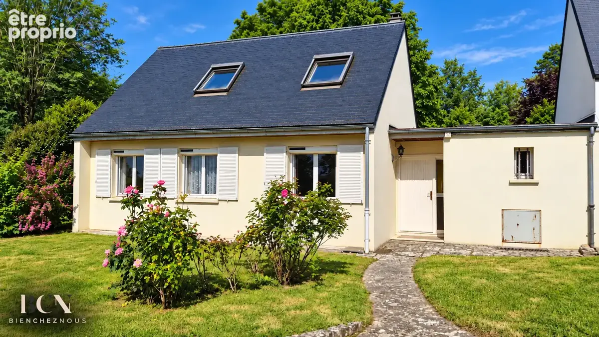 Maison à MONTSOULT