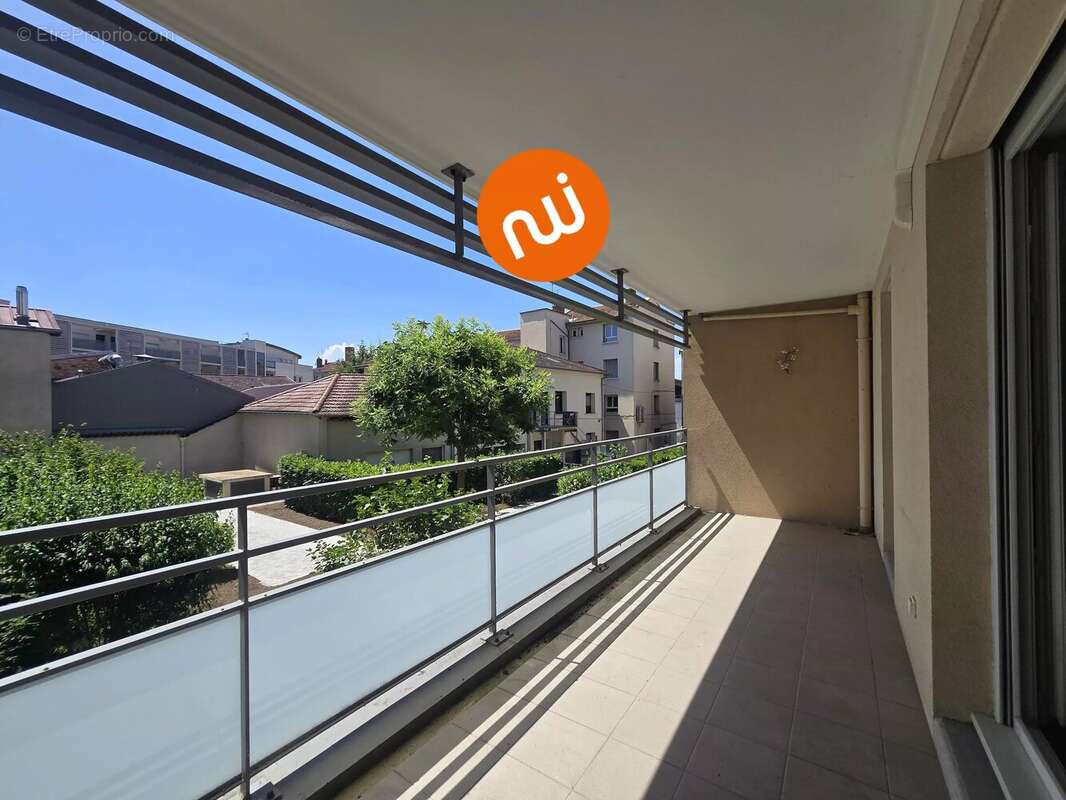 TASSIN HORLOGE - Appartement T4 90m² - photo 3