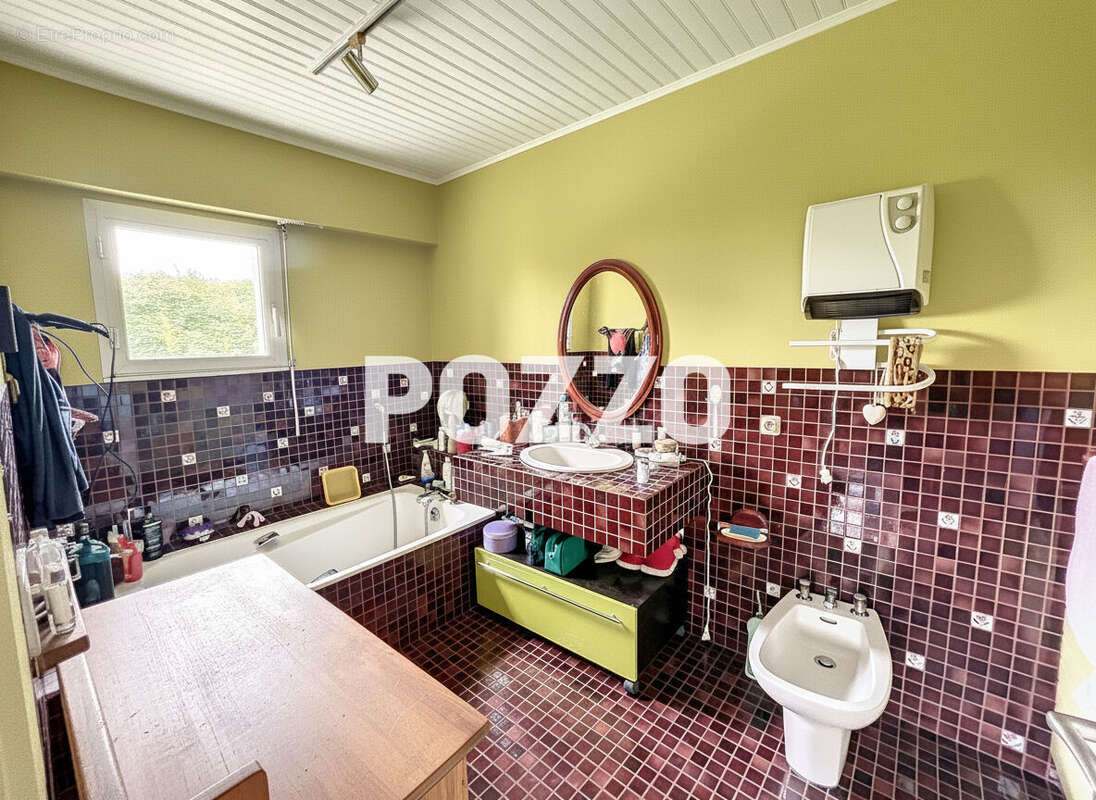 Maison à HAUTEVILLE-SUR-MER