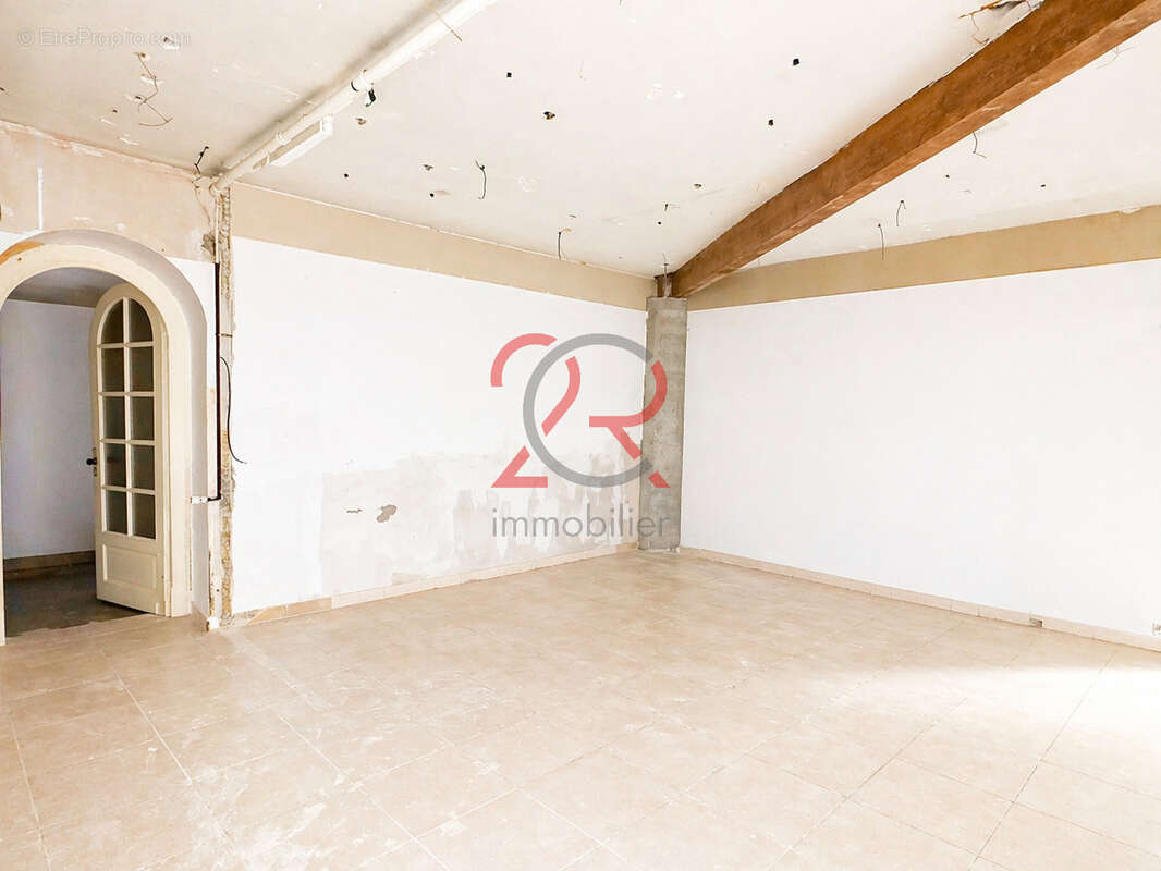 Appartement à CANTENAC