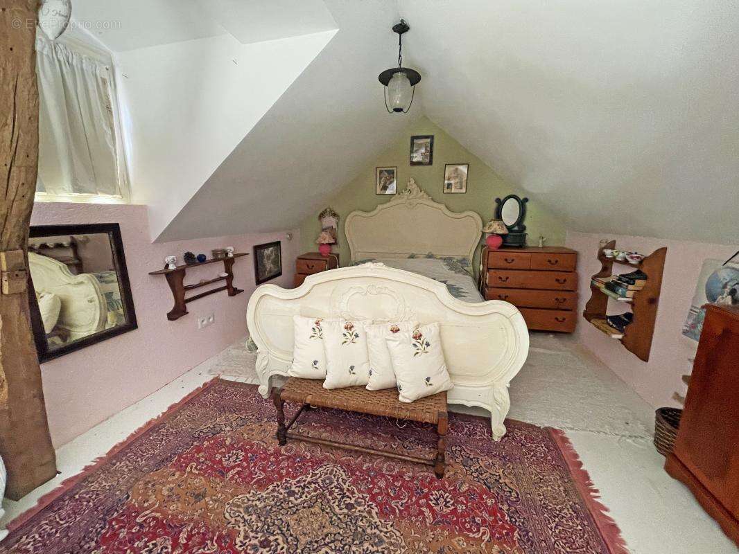 Maison à SIORAC-EN-PERIGORD