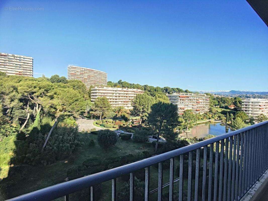 Vue mer panoramique et hippodrome, étage élevé, résidence d'exception - photo 4