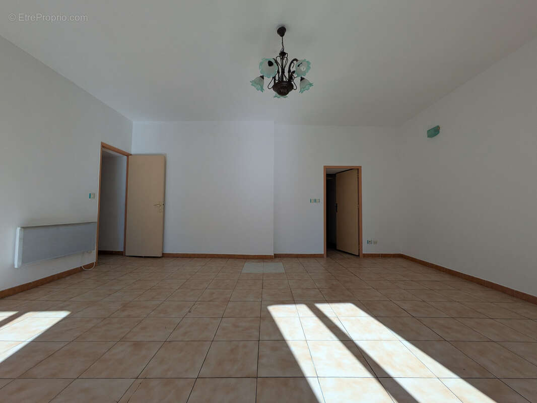 Appartement à PONT-SAINT-ESPRIT