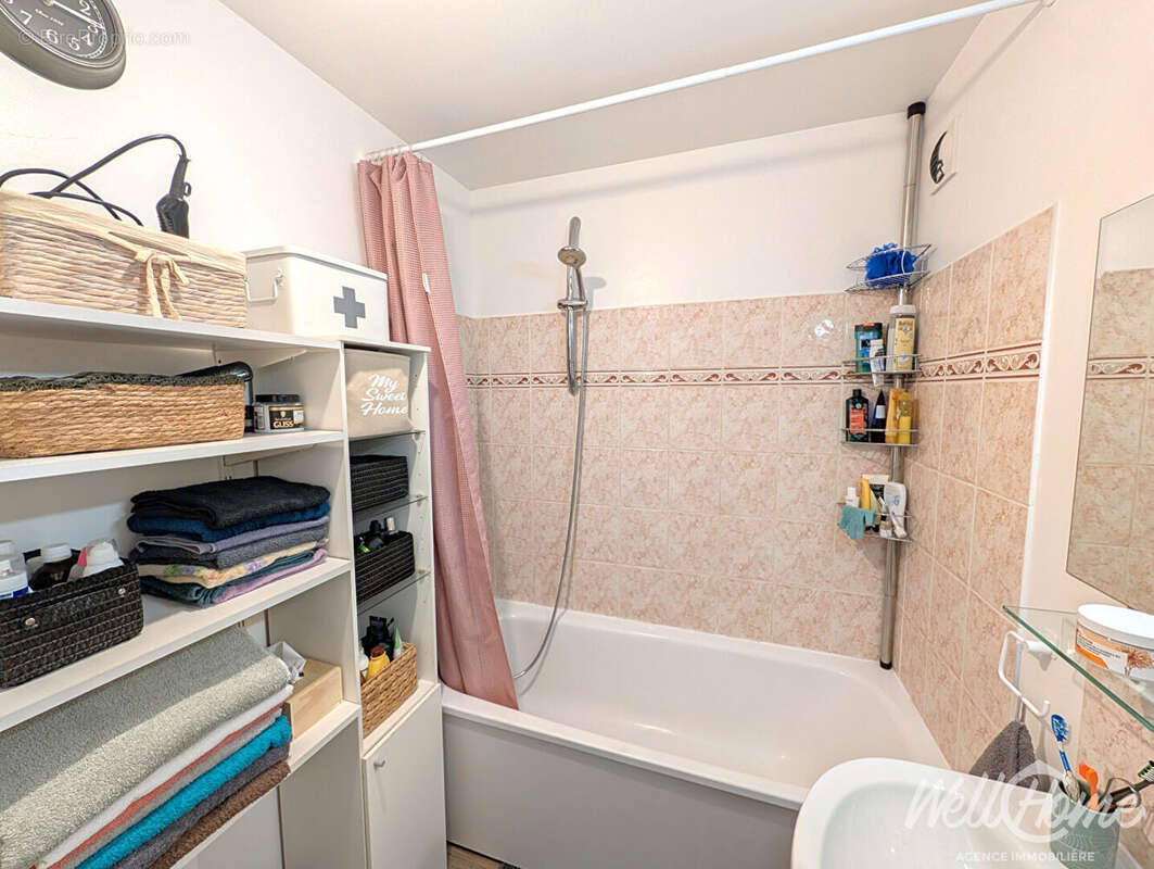 Appartement à SAINT-OUEN-L'AUMONE
