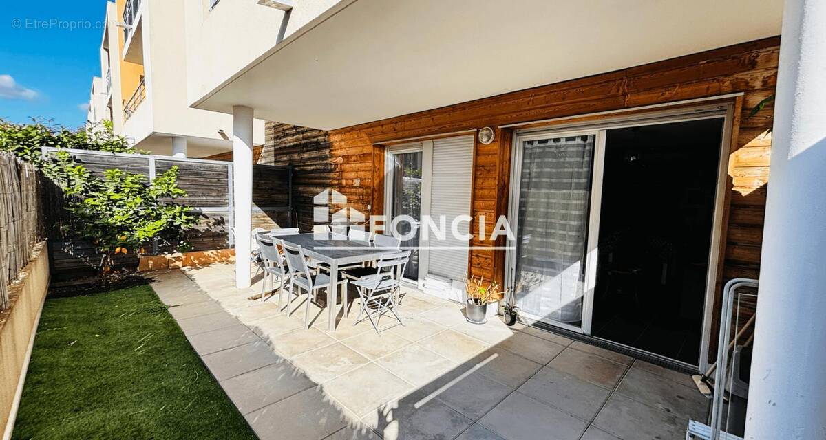 Appartement à CUERS