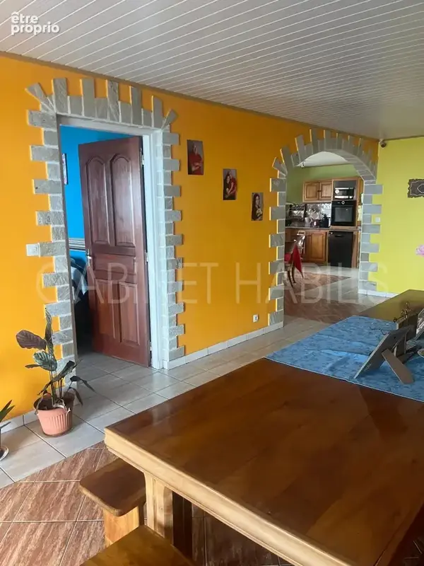 À vendre   maison t5 142 m2 environ -  tampon   450 500 € - photo 3