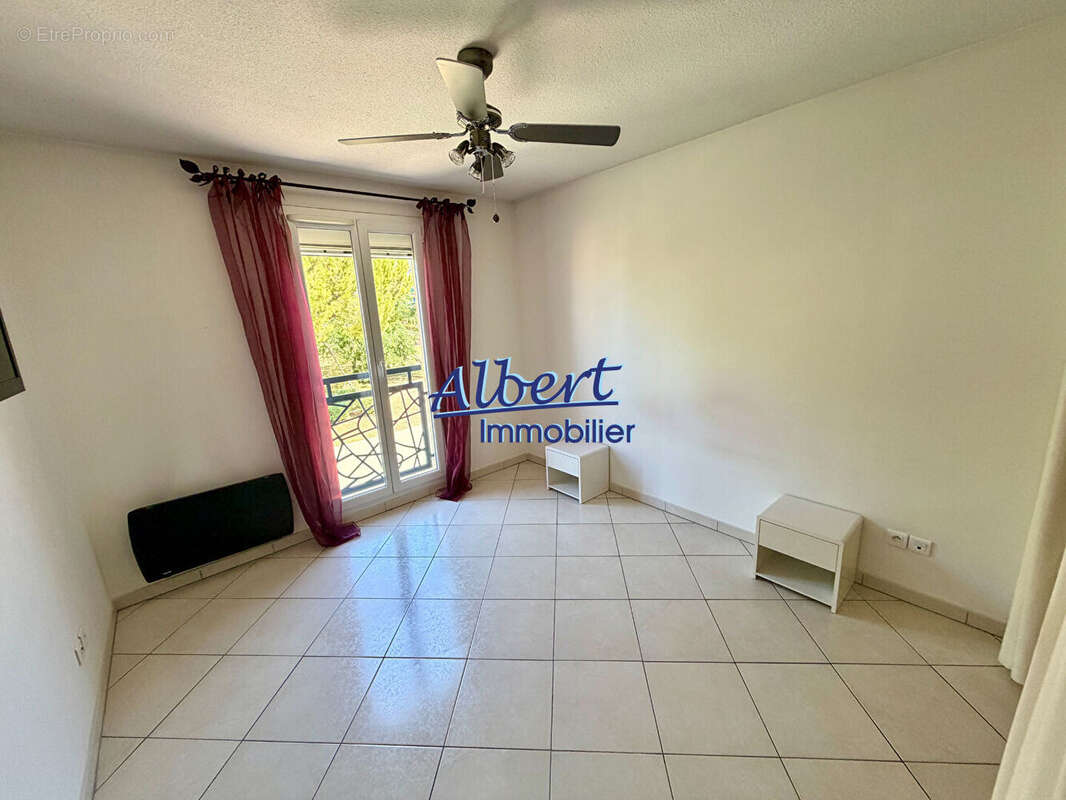Appartement à SANARY-SUR-MER