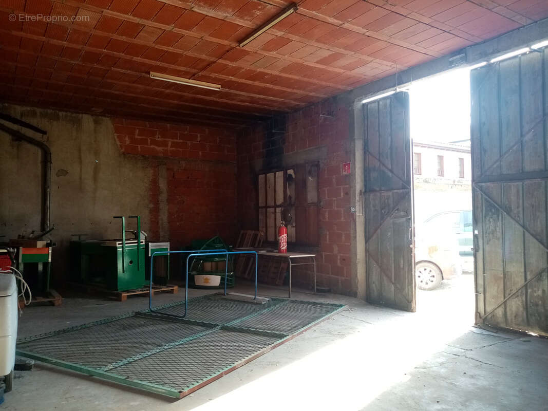 Autre à GRENADE
