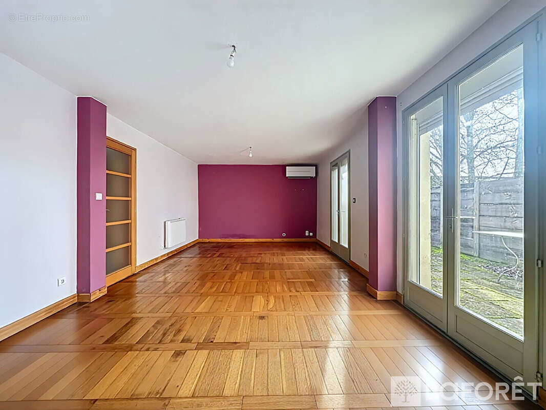 Maison à SAINT-ANDRE-DE-CUBZAC