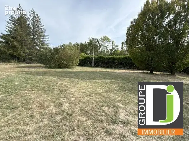 Terrain 645 m² à vendre à Aouste-Sur-Sye (26400) - photo 2