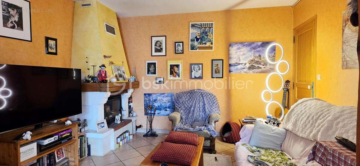 A vendre, en exclusivité à Cagny métropole sud-est, 1h10 de Paris, maison de 2 chambres et un bureau avec dépendance habitable e - photo 10