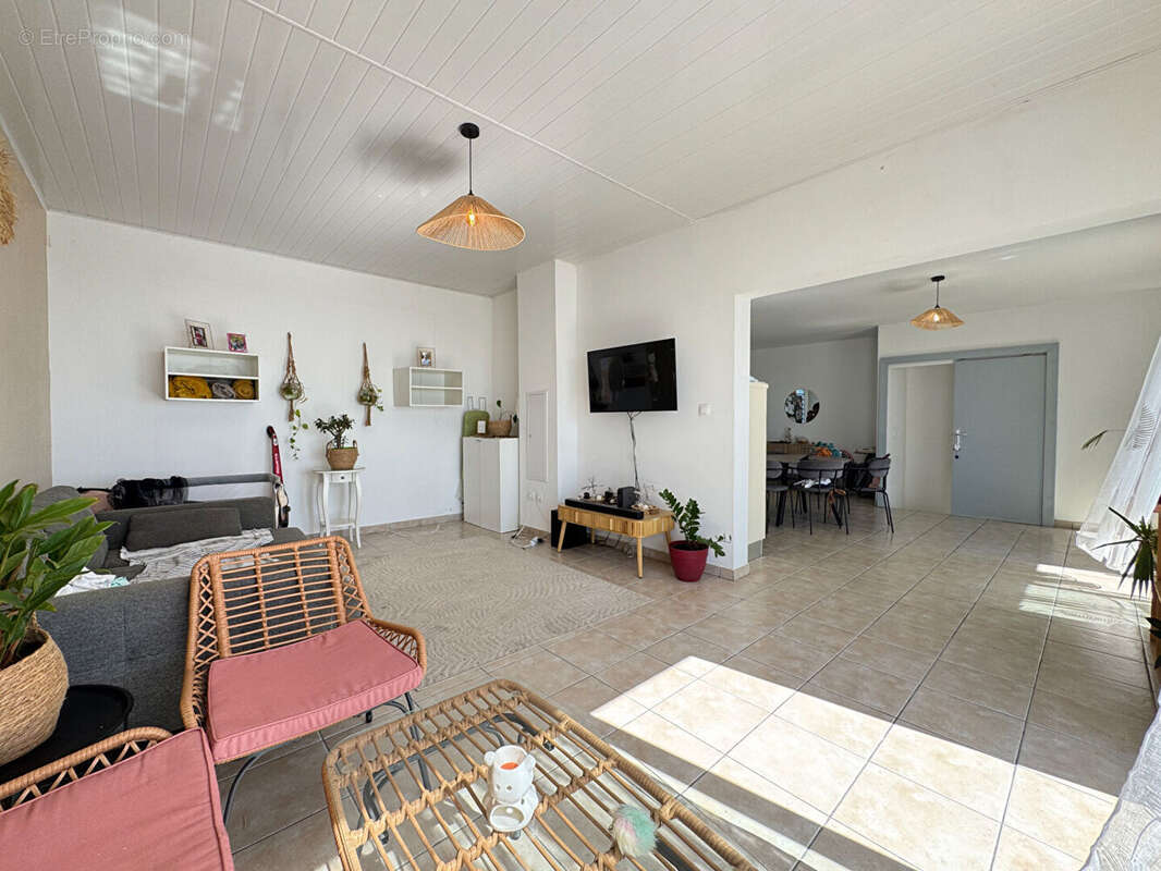 Maison à SAINT-DENIS