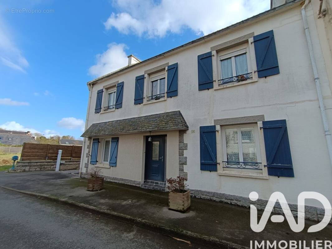 Photo 1 - Maison à CAST