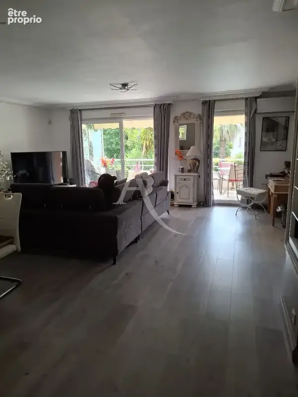 Appartement  Cannes grand 4 pièces résidence sécurisée avec  piscine - photo 5