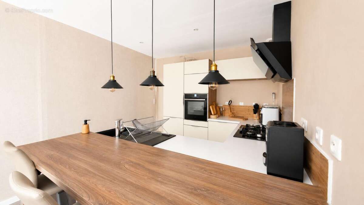 Le Monastère : maison de village rénovée avec 3 chambres - photo 4