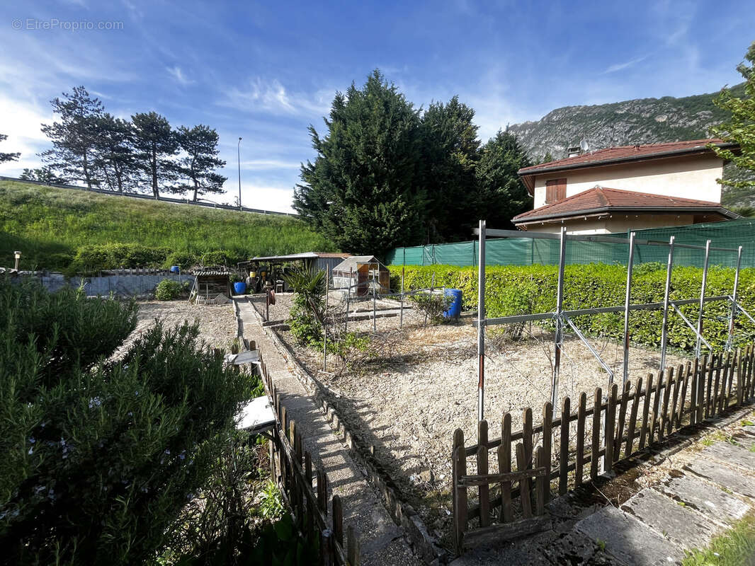 HIDRI IMMOPLUS vous propose une Opportunité Foncière / Division - Maison de plain-pied avec fort potentiel - photo 19
