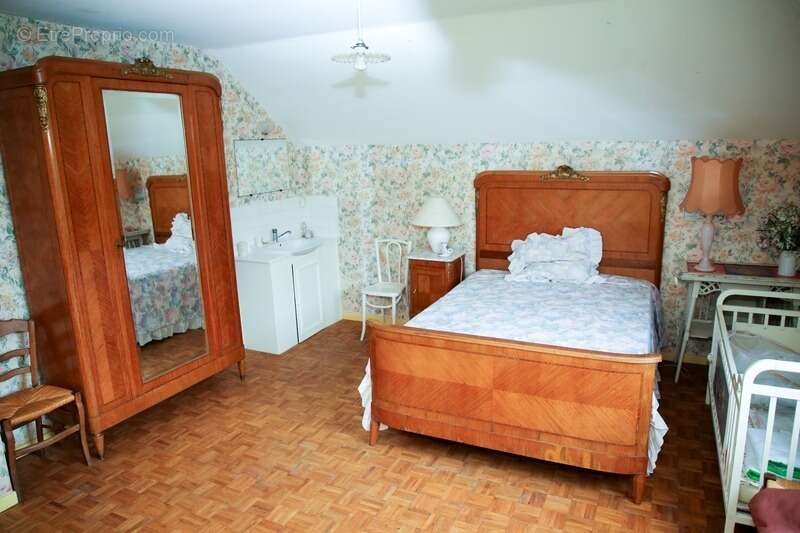 Maison à DUN-SUR-MEUSE