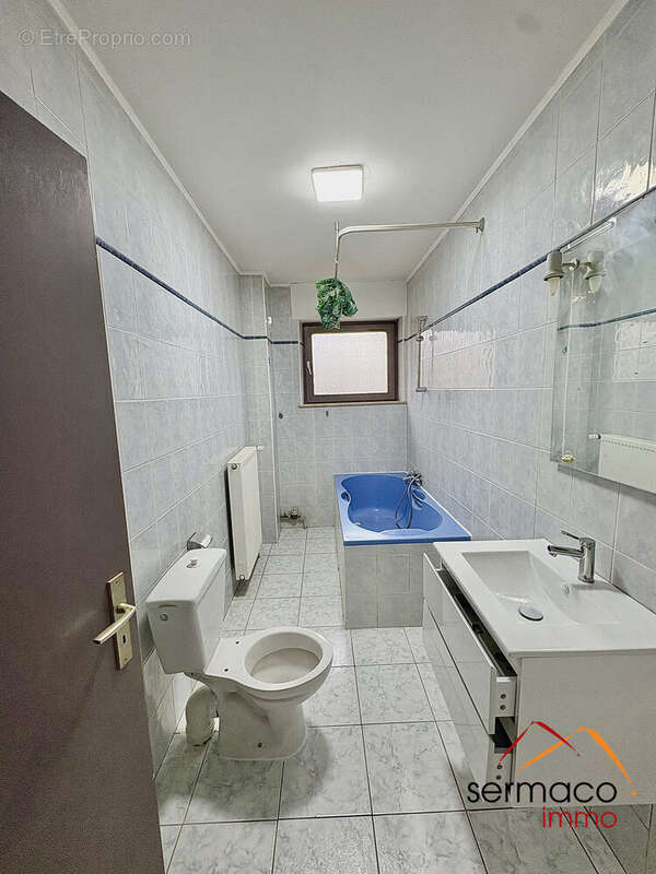 Salle de bain - Appartement à FORBACH