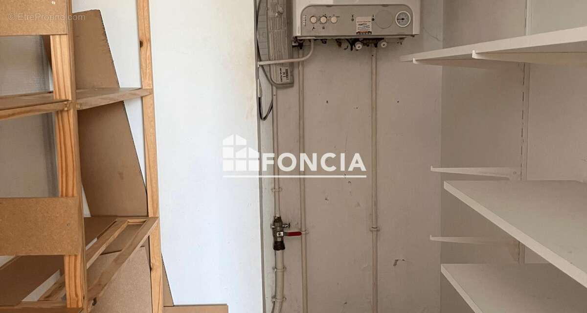 Appartement à LA FERE