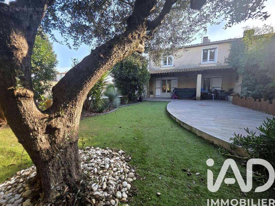 Photo 3 - Maison à SORGUES