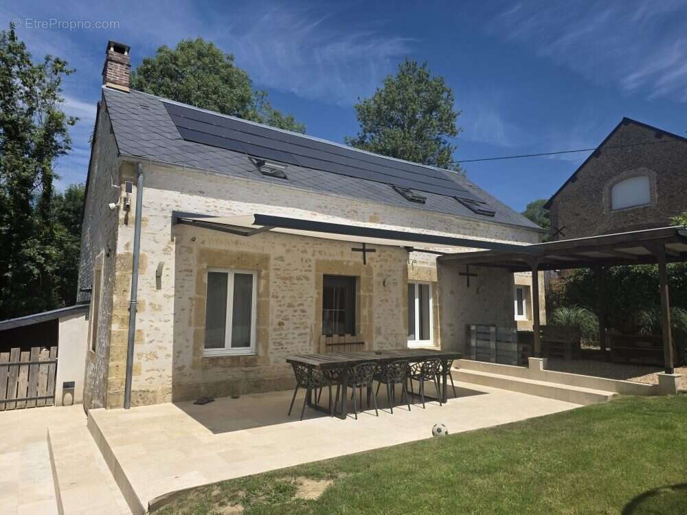 Maison à TELLIERES-LE-PLESSIS