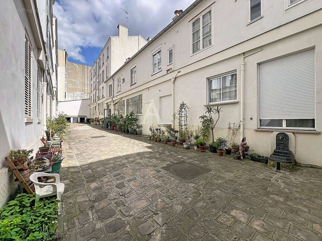 Appartement à PARIS-12E