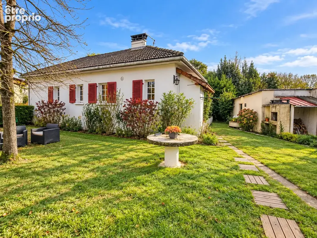 Maison de plain-pied à rénover   72 m2 sur 1 100 m2 de terrain, à 10 min de Pau - photo 10
