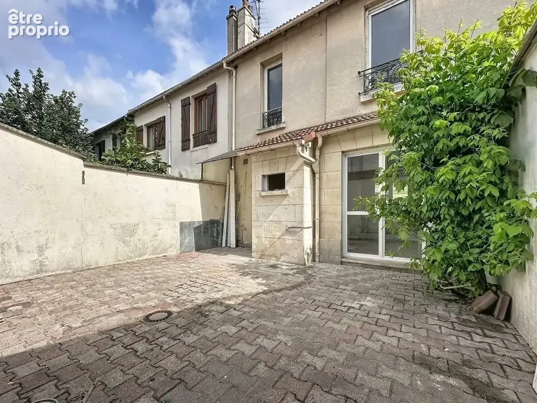 Maison à SAINT-DENIS