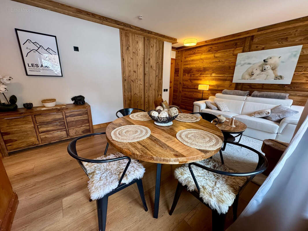 Appartement à LES CHAPELLES