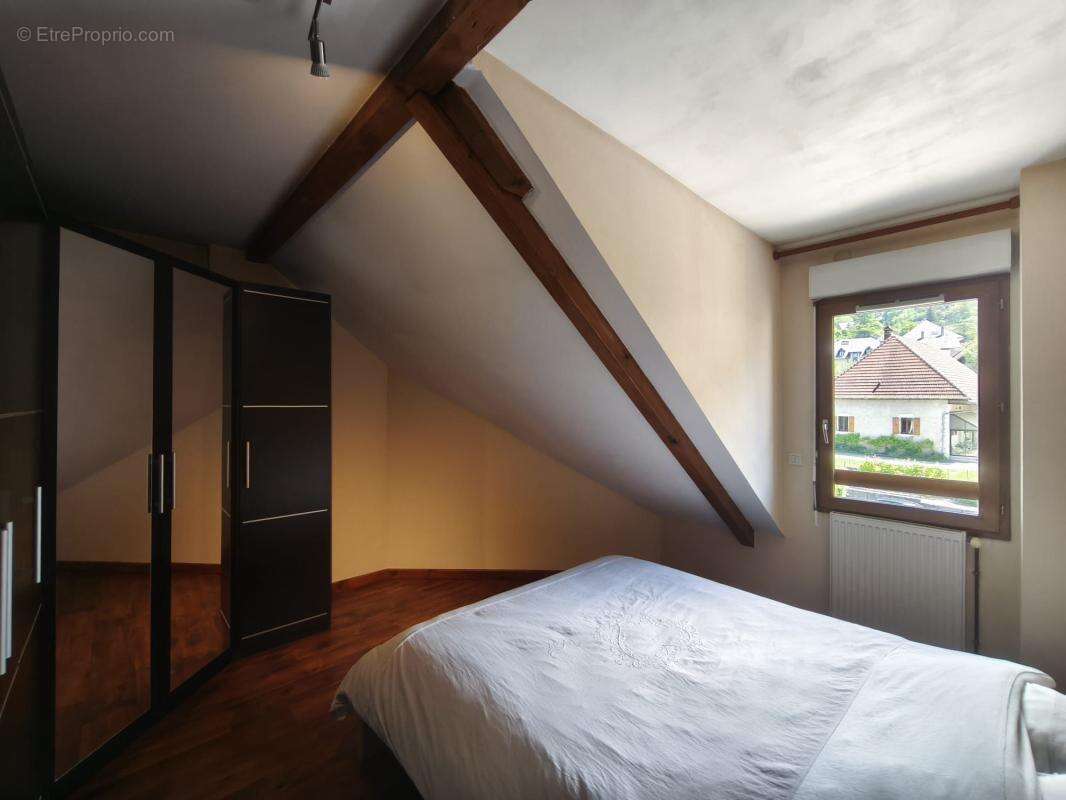 Appartement à GRUFFY