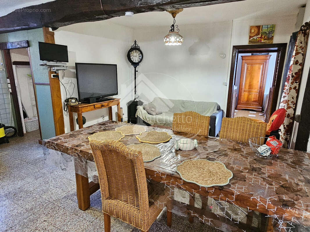 Maison à SAINT-LEON