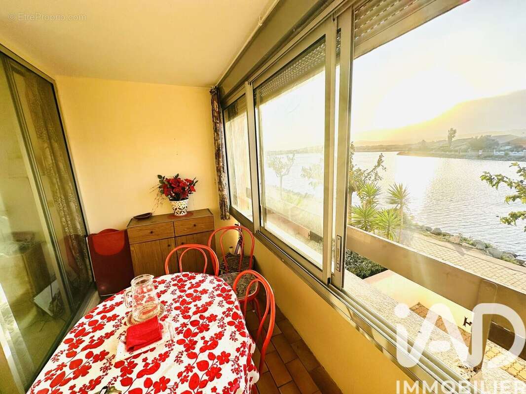 Photo 2 - Appartement à PORT-LA-NOUVELLE