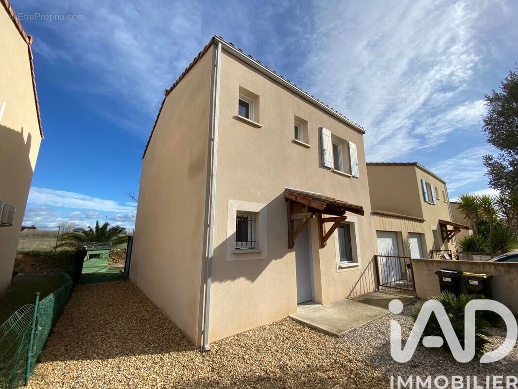 Photo 1 - Maison à RODILHAN