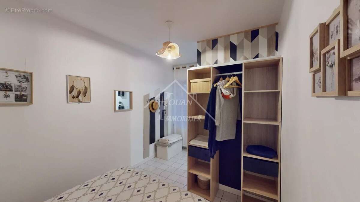 Maison à THENEUILLE