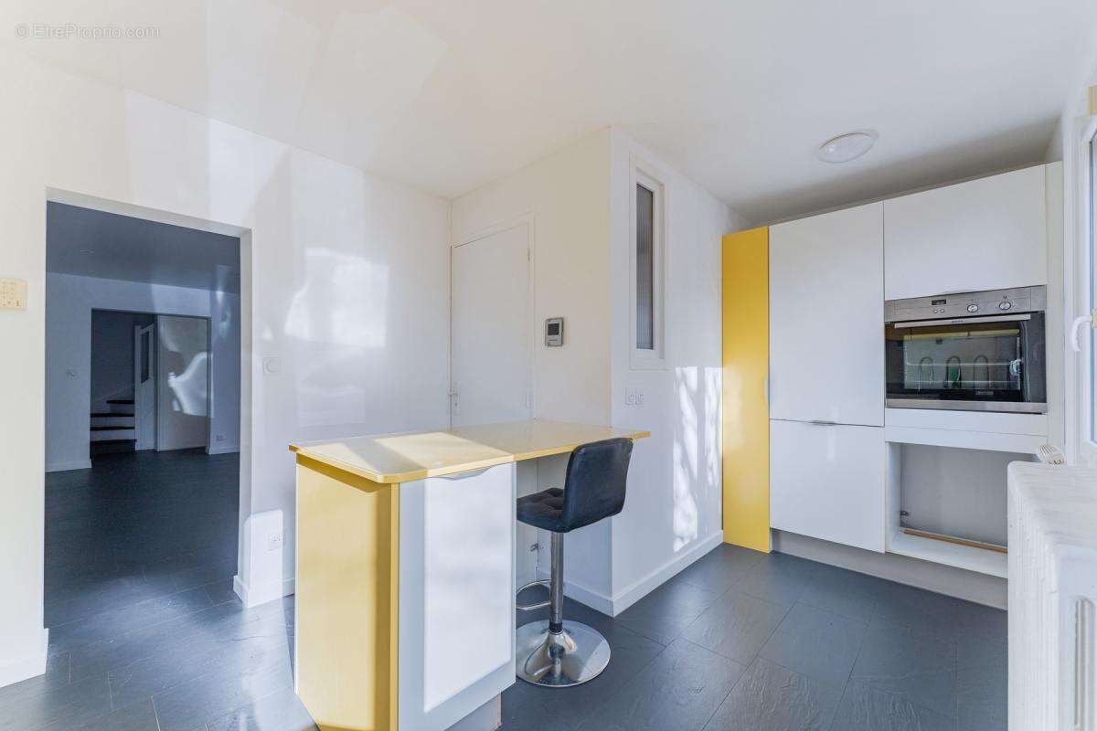 Maison à RILLIEUX-LA-PAPE