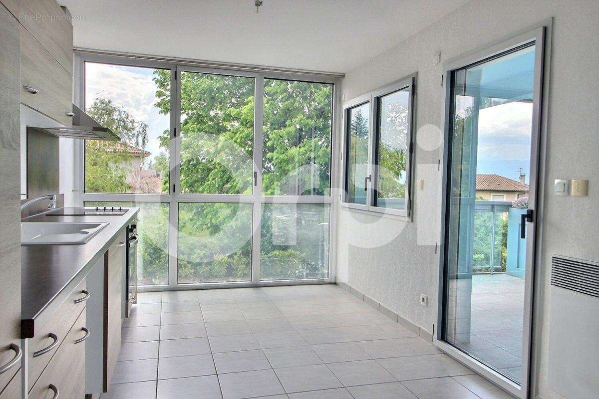 Vue Lac Appartement Messery 5 pièces 107.20 m2 - photo 3