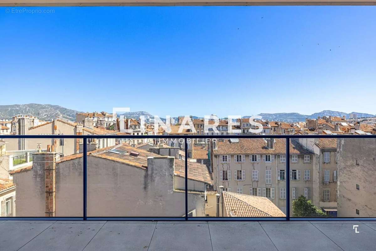Appartement à MARSEILLE-6E