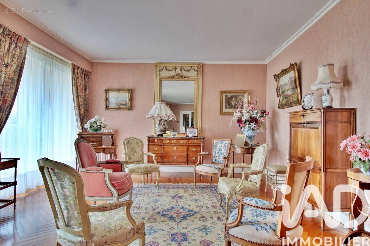 Photo 1 - Appartement à AVRILLE