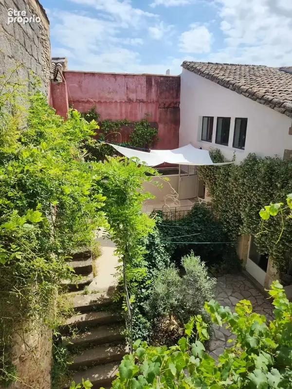 A quelques minutes d'Uzès, Maison de village en pierre - photo 5