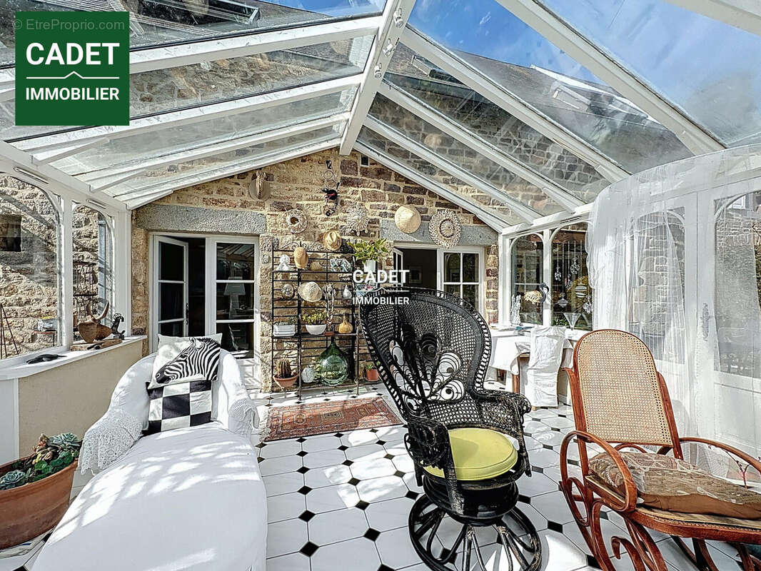 Maison à LA HAYE-PESNEL