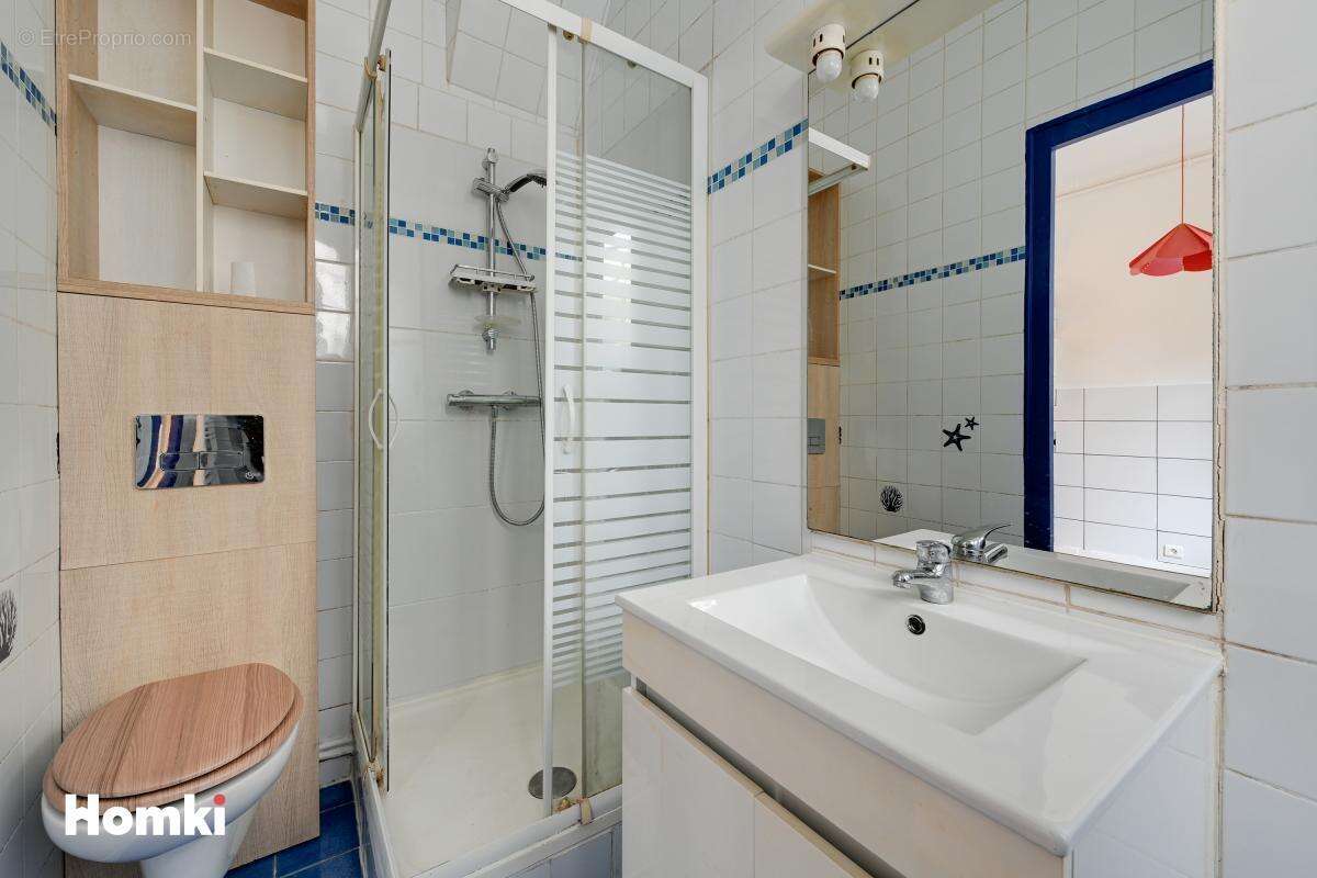 Appartement à LES LILAS