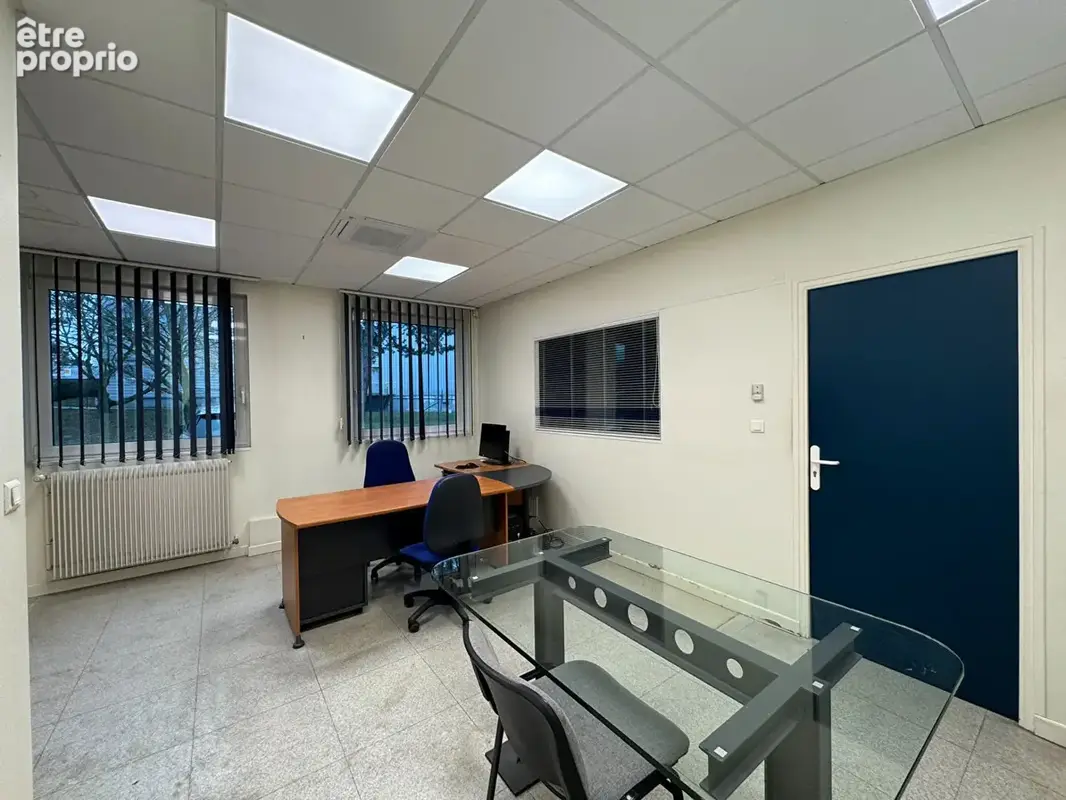 Bâtiment d'activité avec bureaux - 2245 m² - Zone Reims/Tinqueux - photo 10