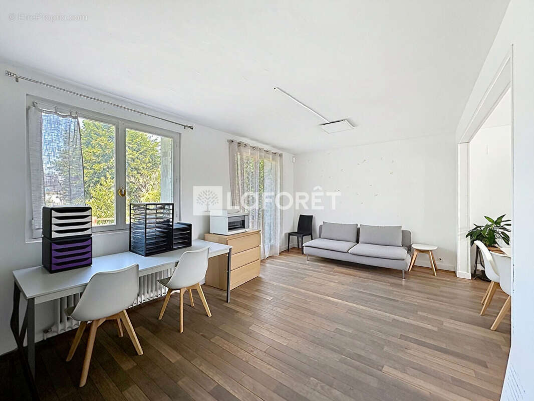 Maison Montfermeil 5 pièce(s) - photo 2