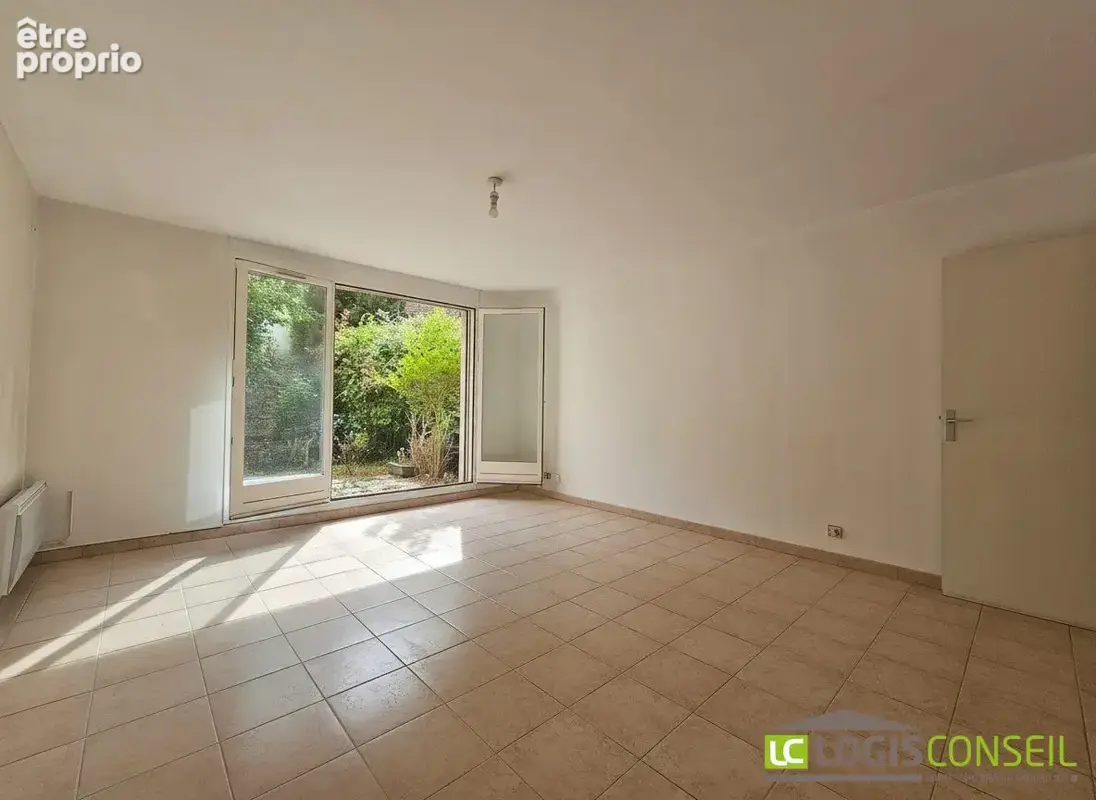 Appartement 2 pièces 55 m² à vendre à Chatillon (92320) - photo 3