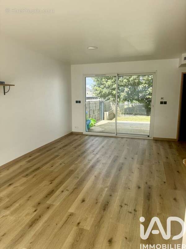 Photo 4 - Maison à ELLIANT